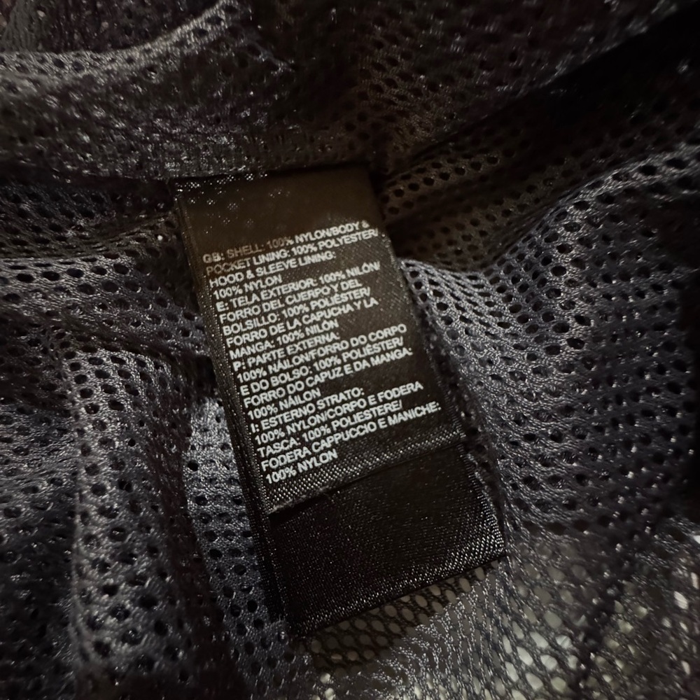 North Face rain jacket size XL - Picture 4 of 10